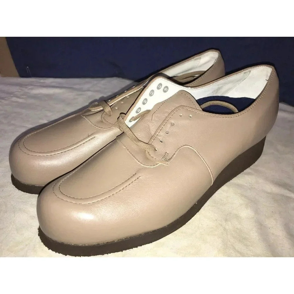 P. W. Minor Orthopedic Beige Lace Up Wedge Heel Comfort Shoe 10 AA Narrow